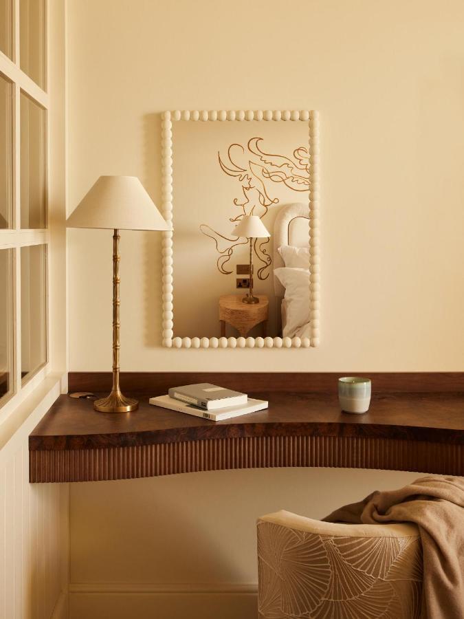 Hotel No 42 By Guesthouse, 4*